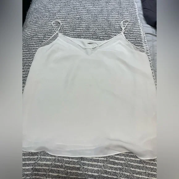 ARITZIA / BABATON |  Galen Camisole in white, size XS - Picture 9 of 14